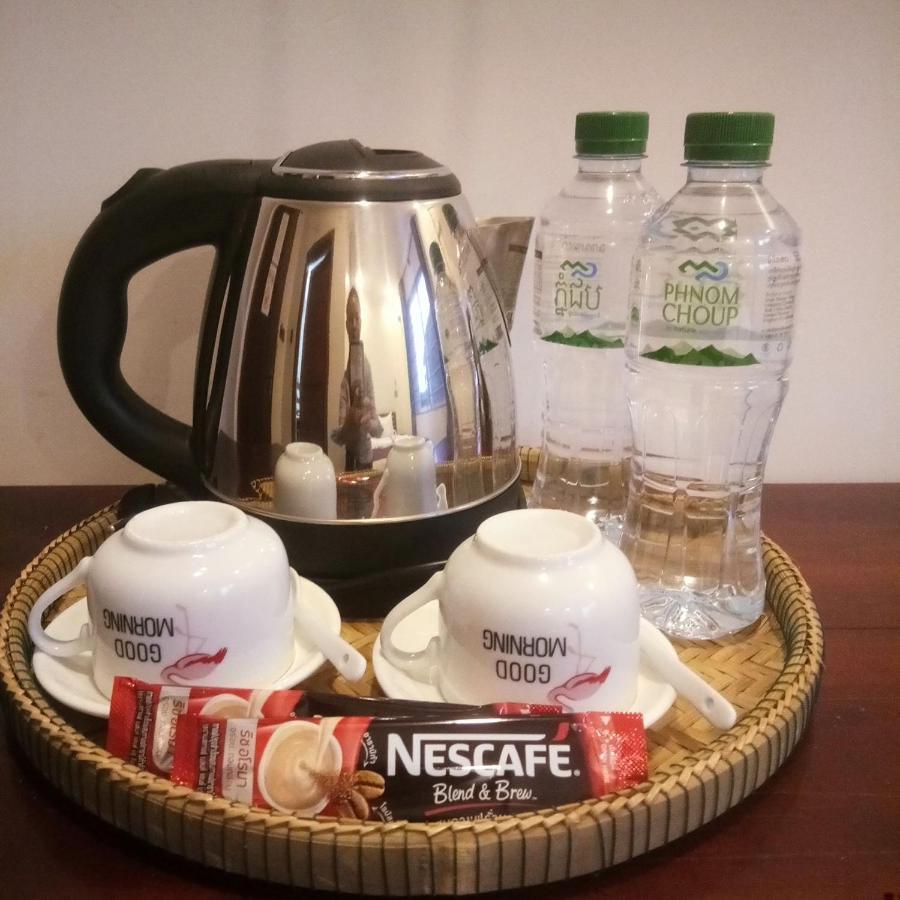 Twin Home Guesthouse Kampot Dış mekan fotoğraf