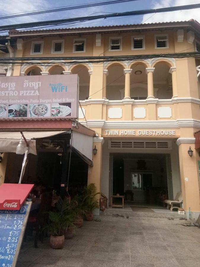 Twin Home Guesthouse Kampot Dış mekan fotoğraf