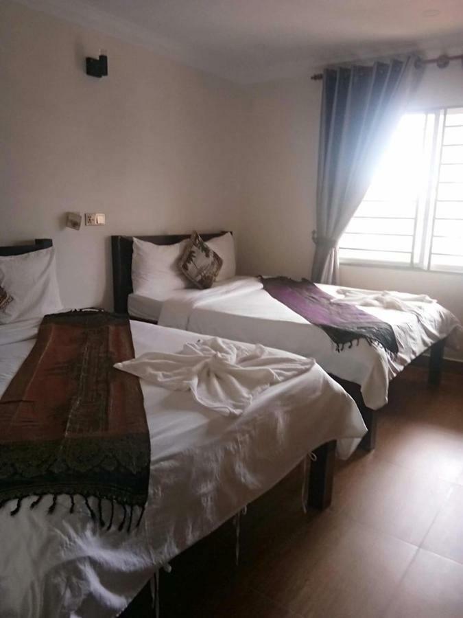 Twin Home Guesthouse Kampot Dış mekan fotoğraf